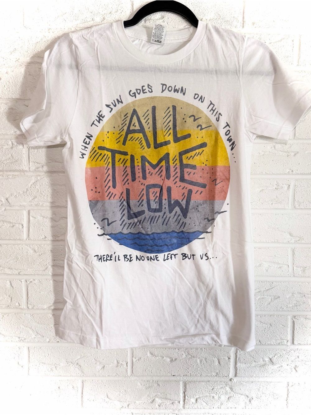 All Time Low Band T-Shirt When The Sun Goes Down Size XS